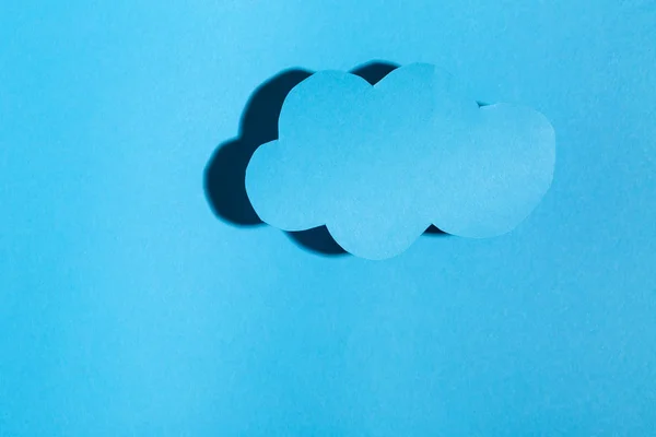 Papírové cloud s tvrdé stín — Stock fotografie