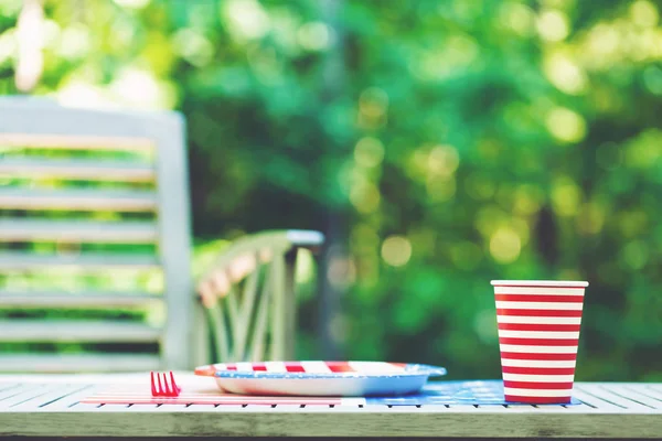 Table du 4 juillet à l'extérieur — Photo