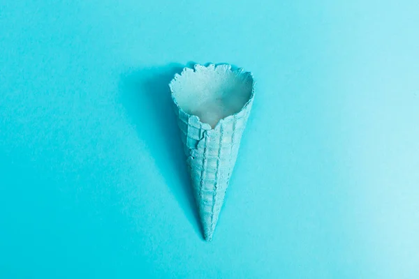 Розфарбований конус морозива — стокове фото