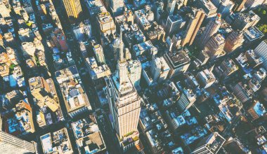 Manhattan 'ın ortasından New York Şehri' nin havadan görüntüsü