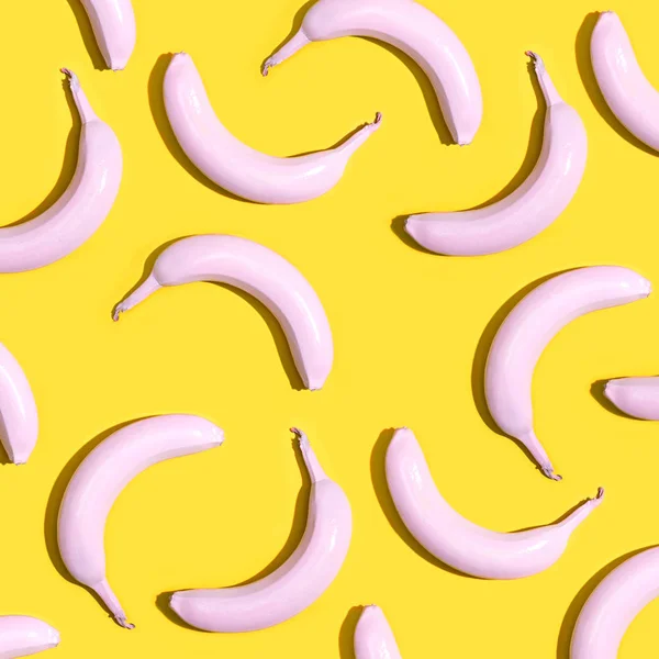 Série de bananas rosa pintadas — Fotografia de Stock