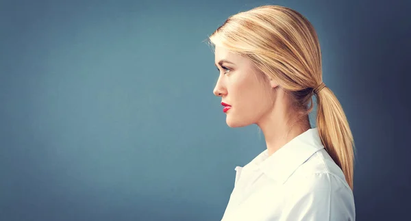 Profile of a young woman — Stock Photo, Image