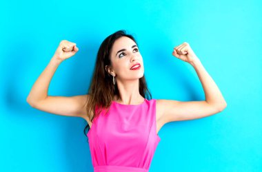 güçlü genç kadın