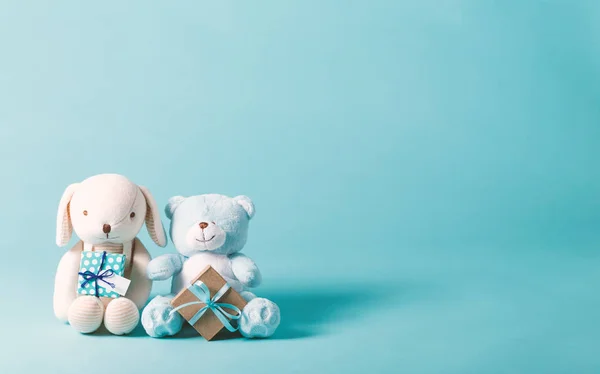 Gifts and stuffed animals — Stock Photo, Image