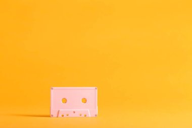 Kaset üzerinde parlak arka plan