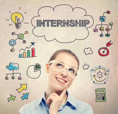  Genç kadın ile staj kavramı 