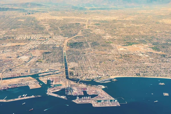 サン ・ ペドロ空港、ターミナル島、ロングビーチ、カリフォルニアの空撮 — ストック写真