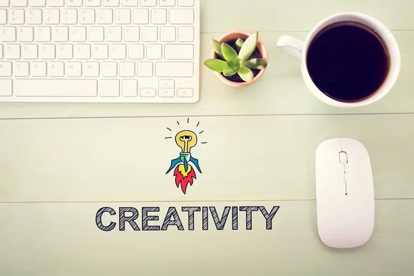Kreativitet koncept med arbetsstation — Stockfoto