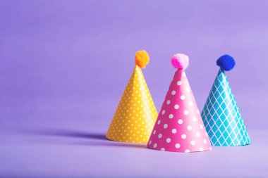 Parti şapkaları kutlama teması 