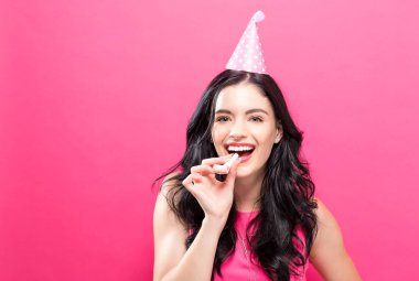 Parti temalı genç kadını 