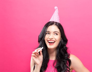 Parti temalı genç kadını 