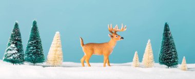 Ren geyiği ile Noel tatil teması