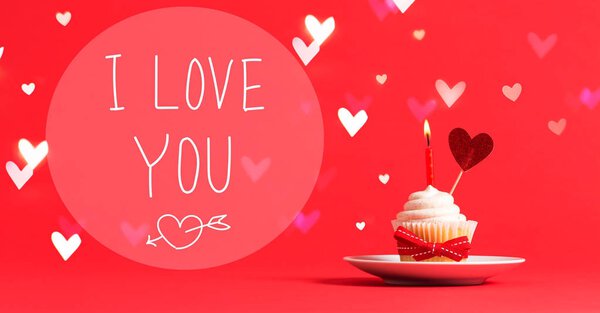 I Love You message with ccake and heart
