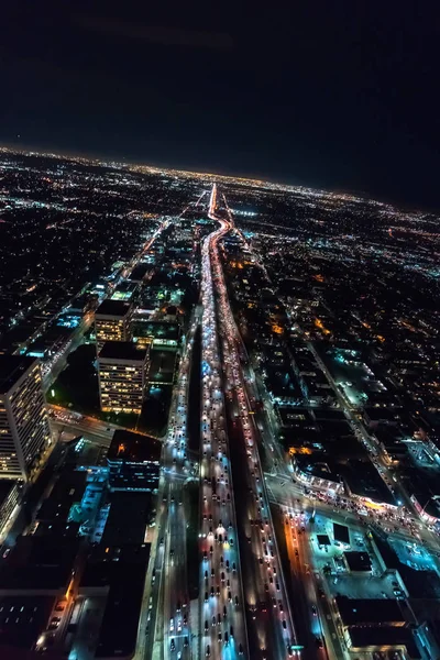 A légi felvétel a Los Angeles-i hatalmas autópálya — Stock Fotó