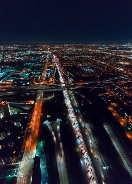 A légi felvétel a Los Angeles-i hatalmas autópálya — Stock Fotó