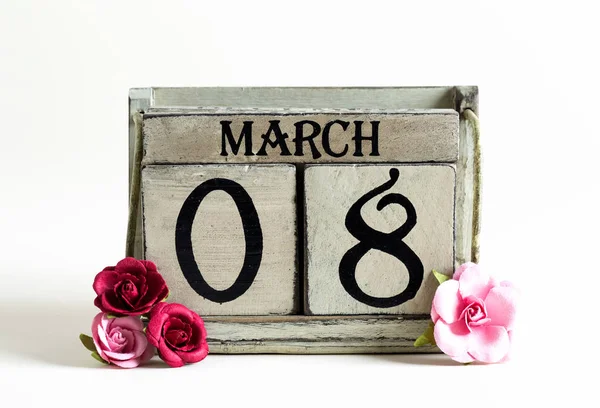 Dia das mulheres 8 de março com calendário de bloco — Fotografia de Stock