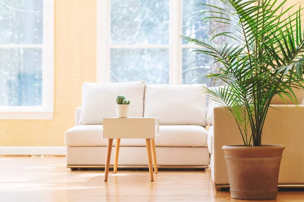 White couch in a large luxury home — Stock Photo, Image