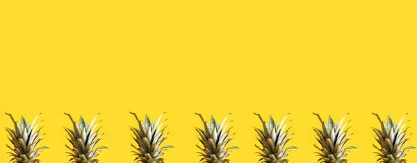 Serie di cime di ananas — Foto Stock