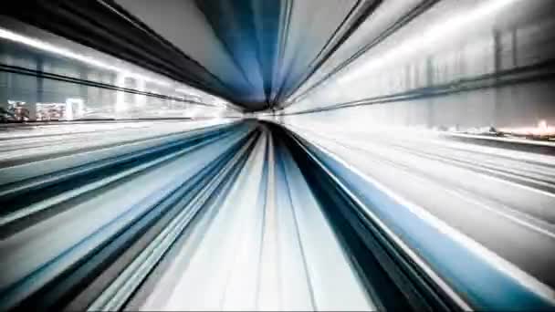 Timelapse POV à travers Tokyo via monorail 