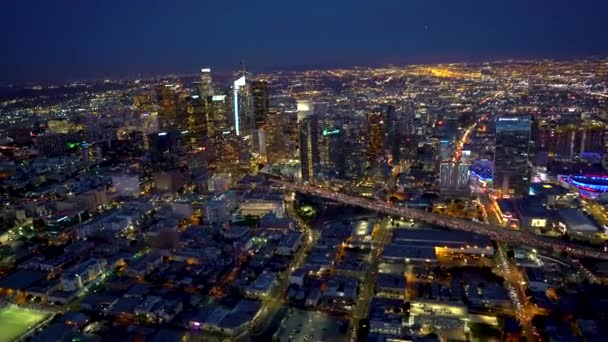 Letecký pohled na centrum Los Angeles — Stock video