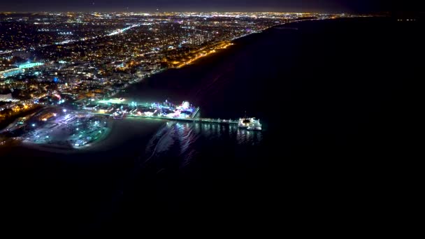 Luchtfoto van het strand in Santa Monica, Ca — Stockvideo