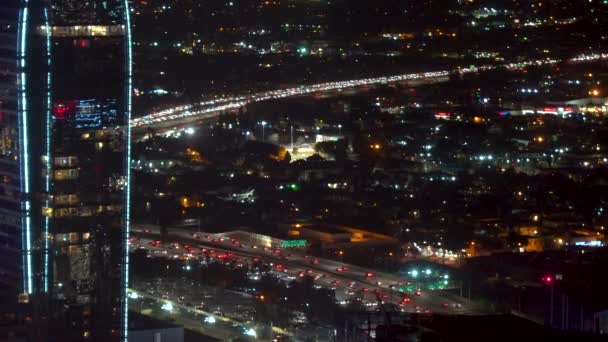 Blick auf die Innenstadt von Los Angeles bei Nacht — Stockvideo