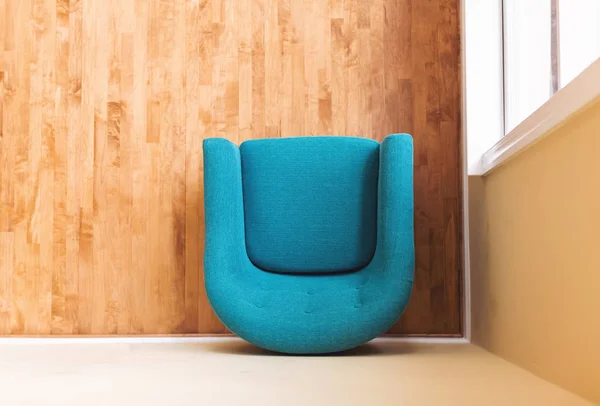 Luxe huis met turquoise stoel — Stockfoto