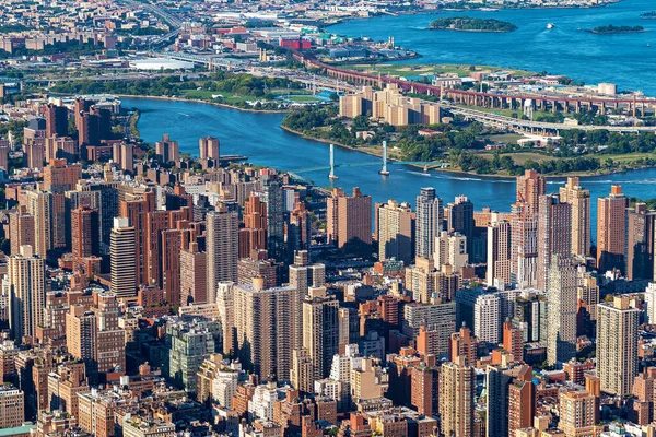 Vista aérea de los rascacielos de en Manhattan, NY — Foto de Stock