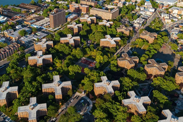 Aerial view of Stuyvesant Town and Peter Cooper Village New York City — ストック写真