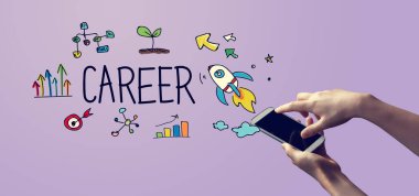 Akıllı telefon tutan kişilerle kariyer.