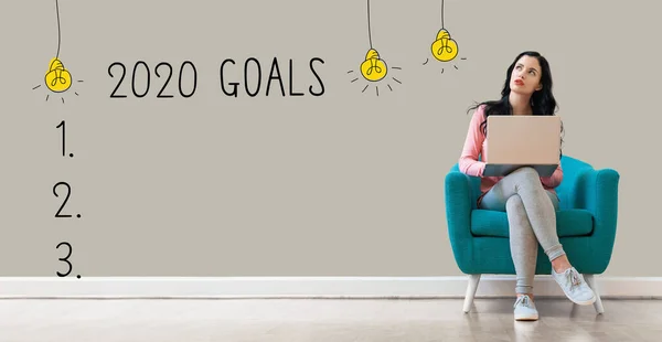 2020 goals with woman using a laptop — Stok fotoğraf