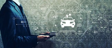 Ev tablet tutan işadamı ile