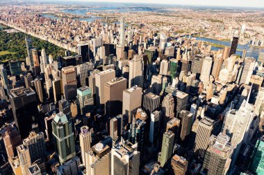 Manhattan silüetinin havadan görünümü, New York