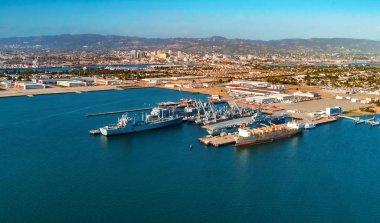 San Francisco Körfezinde gemiler