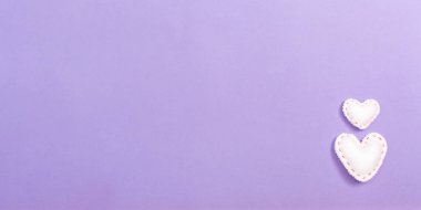 Kalp yastıkları Sevgililer günü teması