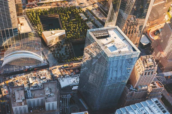 Vista aérea de la Torre de la Libertad en One World Trade Center, Manhattan, Nueva York —  Fotos de Stock