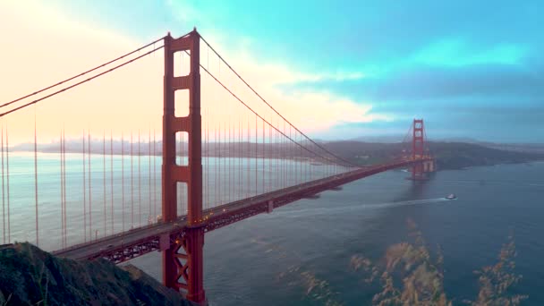 Golden Gate Bridge i San Francisco — Stockvideo