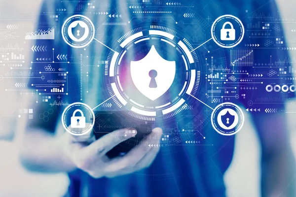 Cybersecurity thema met de mens met behulp van een smartphone — Stockfoto