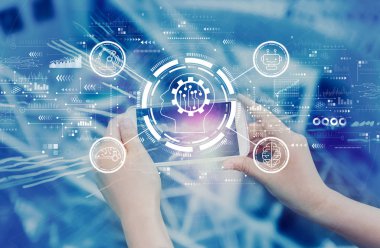Akıllı telefon kullanan kişi ile gelecekteki teknoloji kavramı