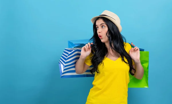 Mujer con muchas bolsas de compras —  Fotos de Stock