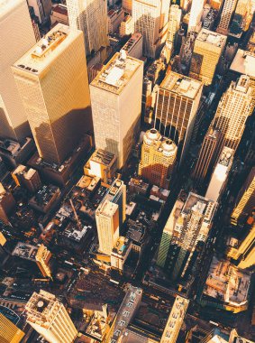 Gün batımında Times Square NYC havadan görünümü