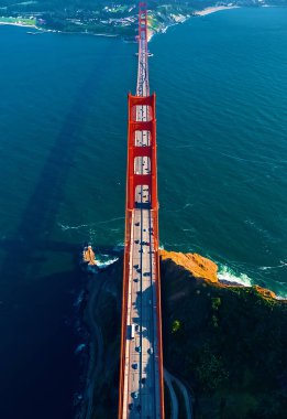 San Francisco 'daki Golden Gate Köprüsü 'nün havadan görünümü