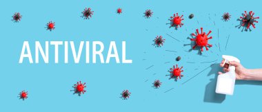 Virüslü sprey şişesiyle antiviral tema