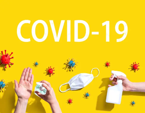 COVID-19 θέμα με ιικά και υγιεινά αντικείμενα — Φωτογραφία Αρχείου