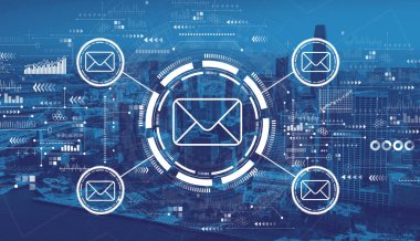 San Francisco şehir merkeziyle e-posta kavramı