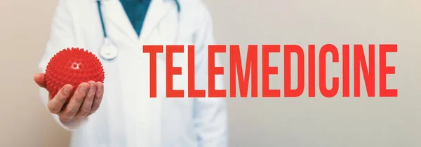 Telelääketieteen teema lääkärin kanssa — kuvapankkivalokuva