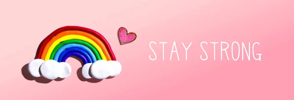 Mantente firme mensaje con arco iris y corazón — Foto de Stock