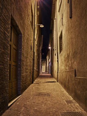 Rimini, Emilia Romagna, İtalya: Eski şehrin dar sokakları 