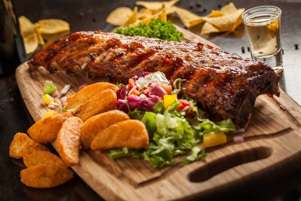 Costillas a la parrilla Tex mex Imágenes de stock libres de derechos