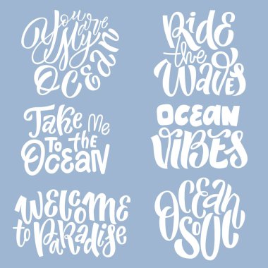 El çizimi beyaz harfler seti. Motivasyon ve el yazısı fırça mürekkebi harfleri. İlham verici okyanus harfleri.